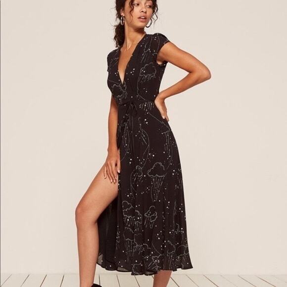 Reformation Dresses & Skirts - Reformation Carina Rain Cloud Stars Midi Wrap Dress in Dreamscape Sz S